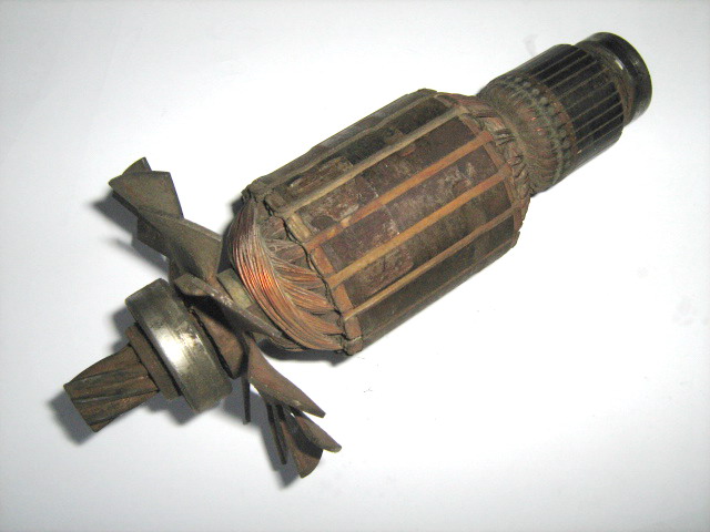 ราคา 600 บาท นำท่วม แต่เช็คแล้วใช้ได้ชัวร์ ทุ่นของแท้ HM 1302